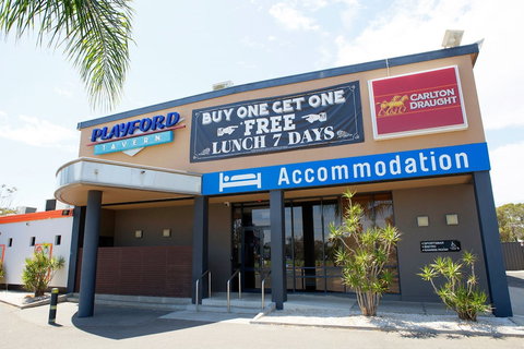 Nightcap At Playford Tavern - Darwin Holiday 0