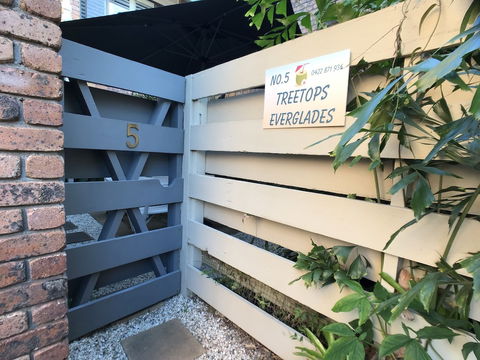 Treetops Everglades Villa - Darwin Holiday 0