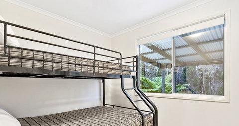 Tin Can Bay Tourist Park - Darwin Holiday 6