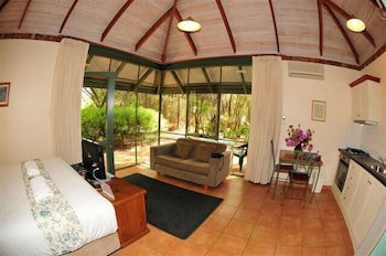 Waterfall Cottages - Darwin Holiday 3