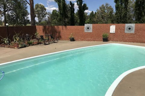 Castlereagh Motor Inn - Darwin Holiday 5