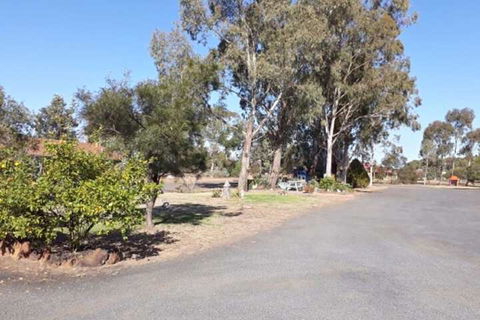Castlereagh Motor Inn - Darwin Holiday 2