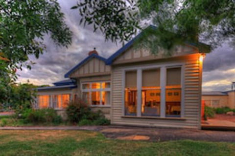 Acacia Bed & Breakfast - Darwin Holiday 0