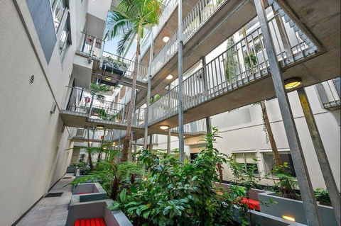 Miro Apartments - Darwin Holiday 1