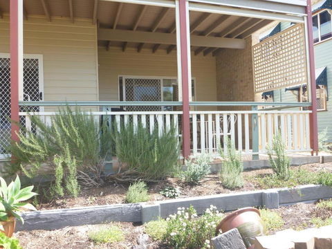 The Friendly Chat Bed & Breakfast - Darwin Holiday 5
