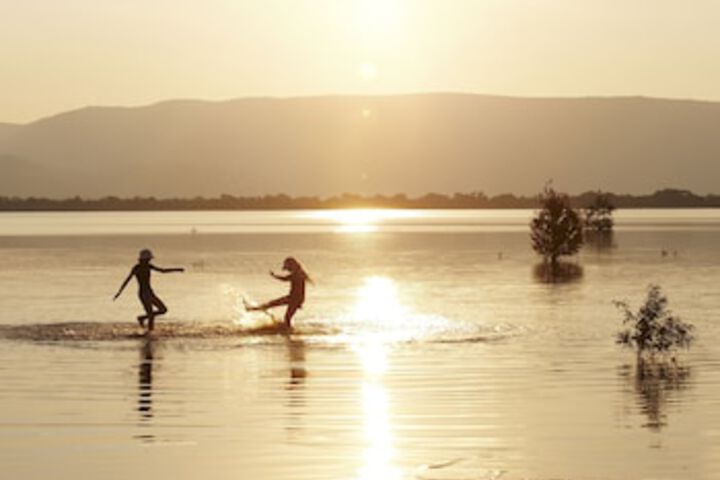 Lake Fyans VIC Darwin Holiday
