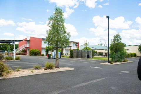 Capella Coach Inn - Darwin Holiday 0
