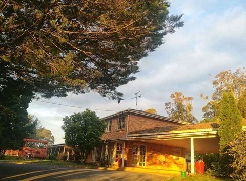 Poplars At Mittagong - Darwin Holiday 4