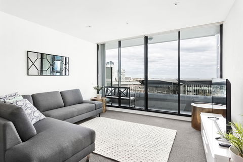 Waterfront Melbourne Apartments - Darwin Holiday 4