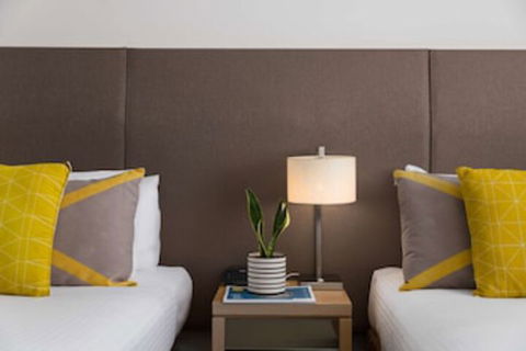 Atura Dandenong - Darwin Holiday 0