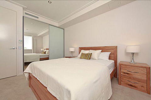 Accommodate Canberra - Glebe Park - Darwin Holiday 5