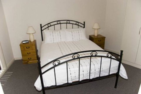 Cliff House Beachfront Villas - Darwin Holiday 3