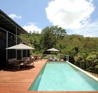 Phoenix Eumundi Bed  Breakfast - Darwin Holiday