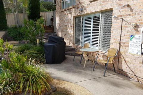 Corlette Poolside Getaway - Darwin Holiday 5