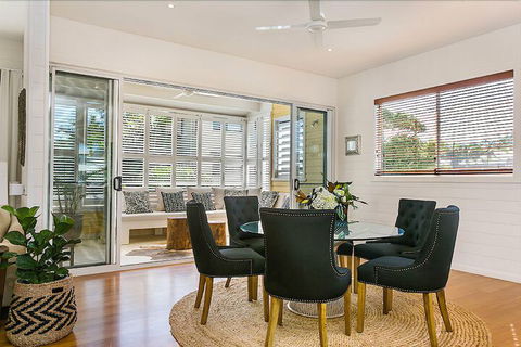 Byron Bathers - Darwin Holiday 7