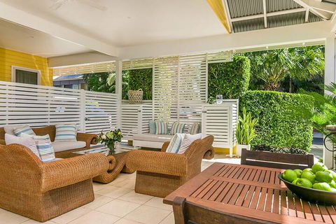 Byron Bathers - Darwin Holiday 4