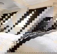 The Commercial Boutique Hotel - Darwin Holiday