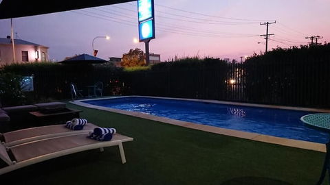 Adelong Motel - Darwin Holiday 4