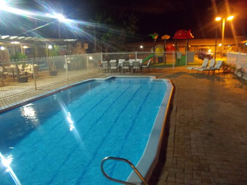 Carnarvon Motel - Darwin Holiday 1