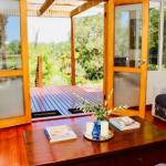 Nagoondie Studio - Darwin Holiday 0