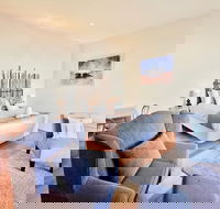 Phoenix Apartments - Darwin Holiday