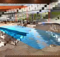 Macedon Ranges Hotel  Spa - Darwin Holiday