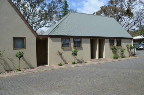 Hahndorf Motel - Darwin Holiday 0