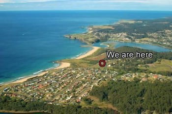 Beachfront Apartments Narooma - Darwin Holiday 0
