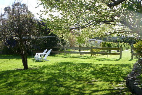 Karingal Homestead B & B - Darwin Holiday 3