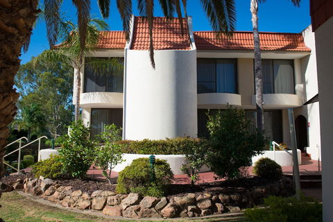 Capri Waters Country Club - Darwin Holiday 4