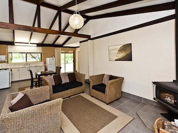 Riverway Chalets - Darwin Holiday 1