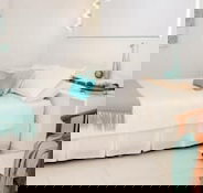 Barooga On Pier - Darwin Holiday