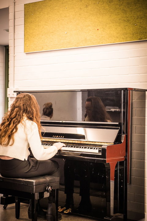 Deakin Geelong Units - Darwin Holiday 4