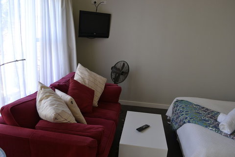 Ruby's Queenscliff - Darwin Holiday 0