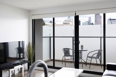 RNR Serviced Apartments North Melbourne - Darwin Holiday 7