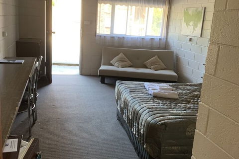 Tartan Motel - Darwin Holiday 5