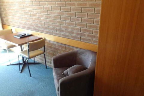Corowa Golf Club Motel - Darwin Holiday 2