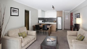 Altitude Apartments - Darwin Holiday 5