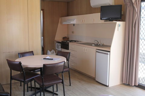 Avondel Caravan Park - Darwin Holiday 4