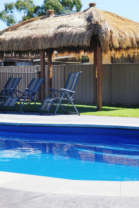 Avondel Caravan Park - Darwin Holiday 1