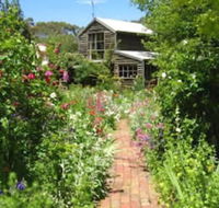 Braeside Mt Macedon Country Retreat  Bed  Breakfast - Darwin Holiday