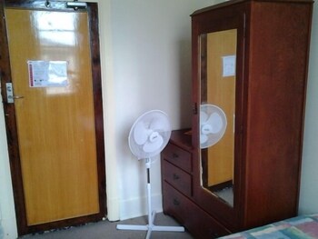 Hotel Boston - Darwin Holiday 2