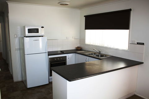 A-line Holiday Park - Darwin Holiday 3