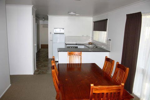 A-line Holiday Park - Darwin Holiday 0