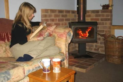 Woody Grange Chalets - Darwin Holiday 1