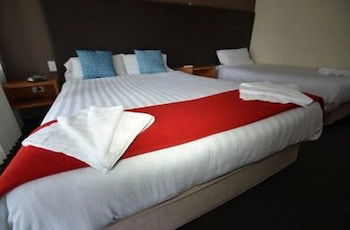 Heathcote Hotel - Darwin Holiday 5