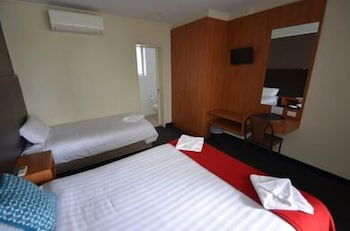Heathcote Hotel - Darwin Holiday 0