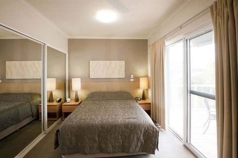 Mollymook Cove Apartments - Darwin Holiday 5