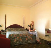 Lucas Hotel - Darwin Holiday