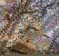 The Racecourse Inn - Darwin Holiday